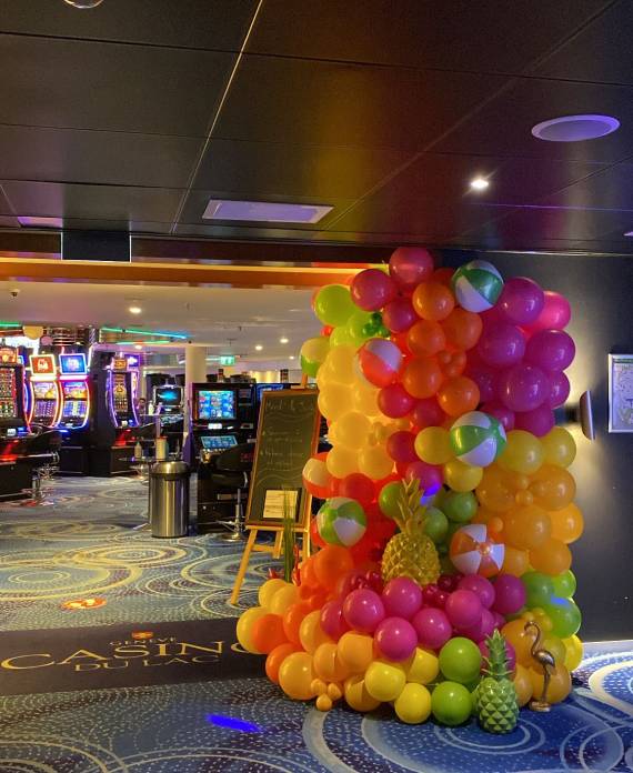 Décors à thème au Casino du Lac